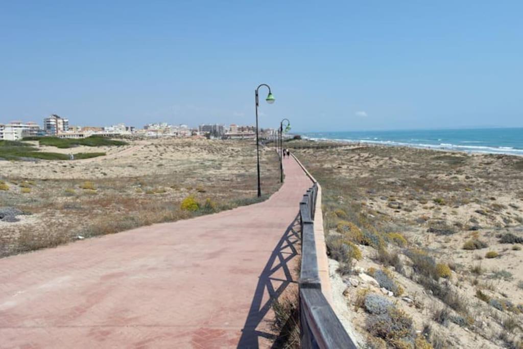 Villa Magerit, Entire Home 5 Minutes Easy Walk To Sandy Beach La Mata  Eksteriør billede