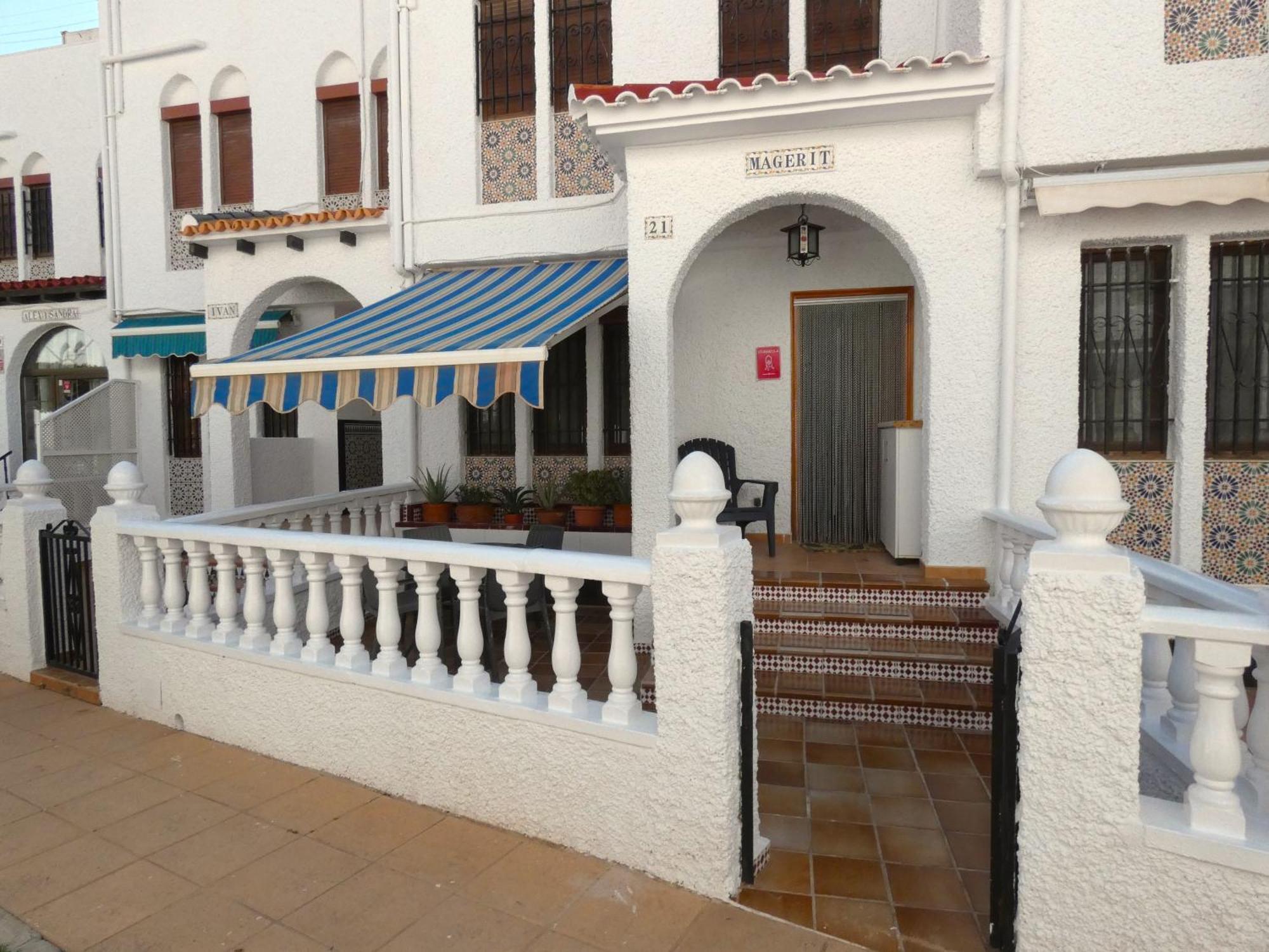 Villa Magerit, Entire Home 5 Minutes Easy Walk To Sandy Beach La Mata  Eksteriør billede